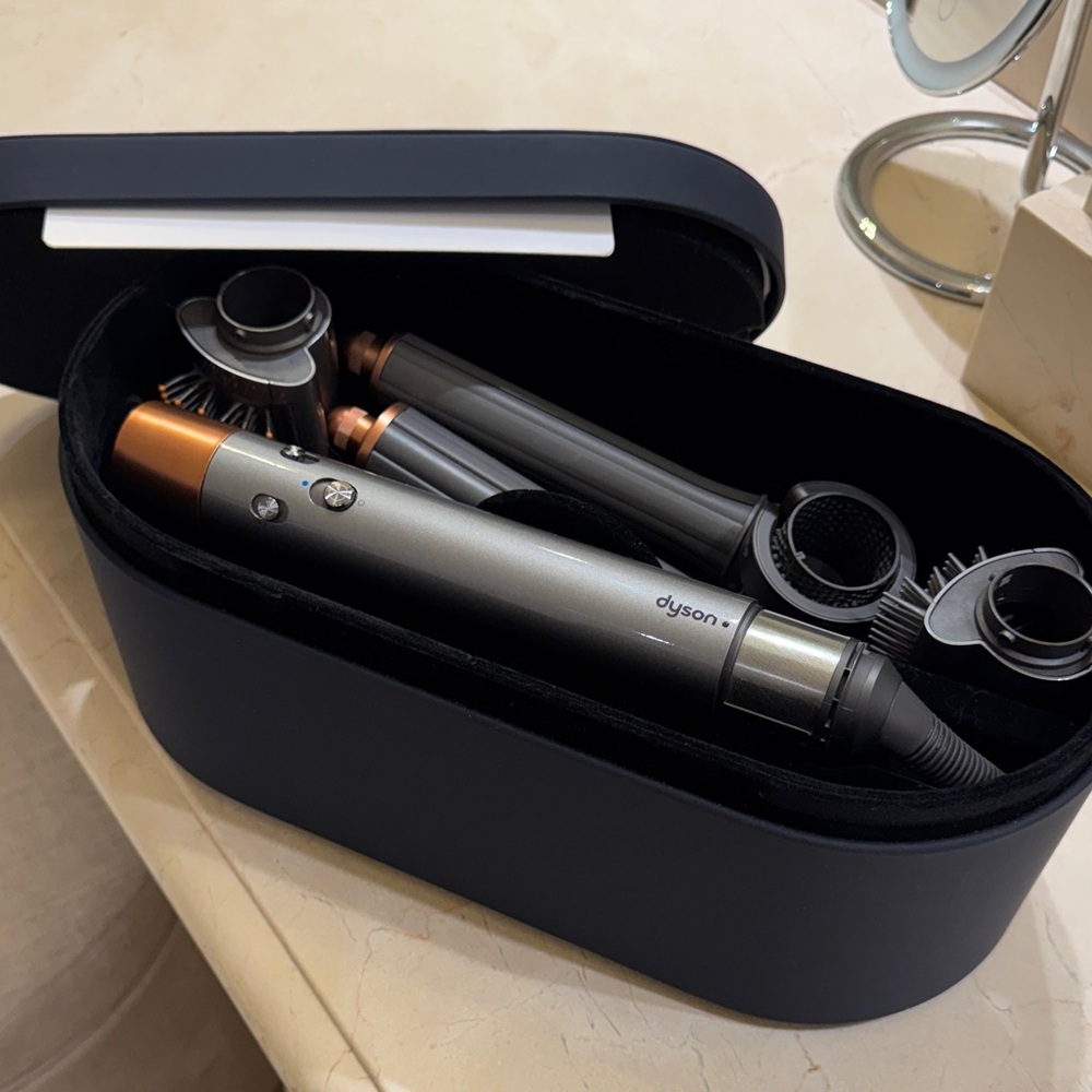 Dyson Men’s Hair Styler in Silver and Copper